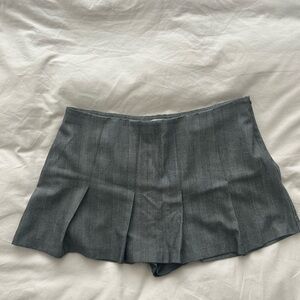 Abercrombie & Fitch - Pleated Mini Skort